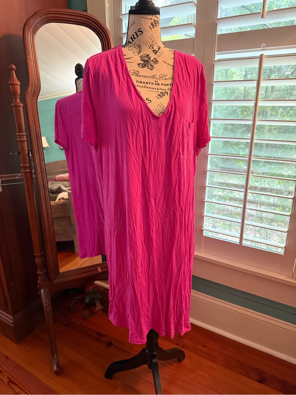 Soma Bright Fuchsia V-Neck Nightgown